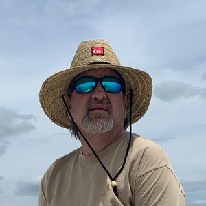 Meet your Posher, Brett